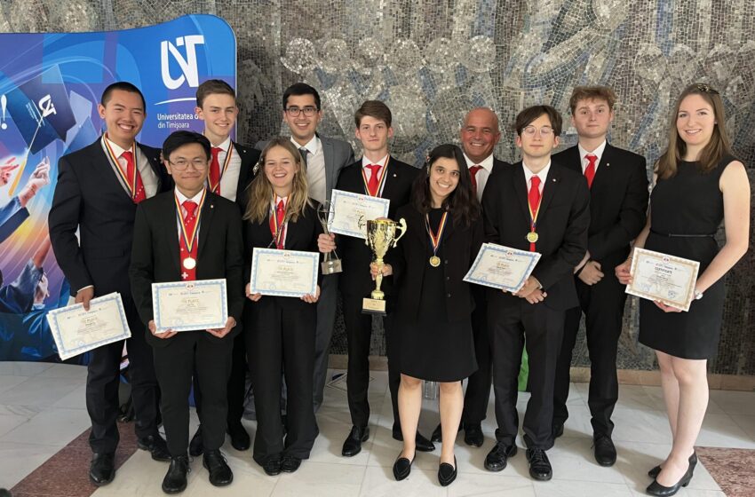  Liceenii elvețieni au câștigat medalia de aur la Turneului Internațional al Tinerilor Fizicieni organizat la Timișoara